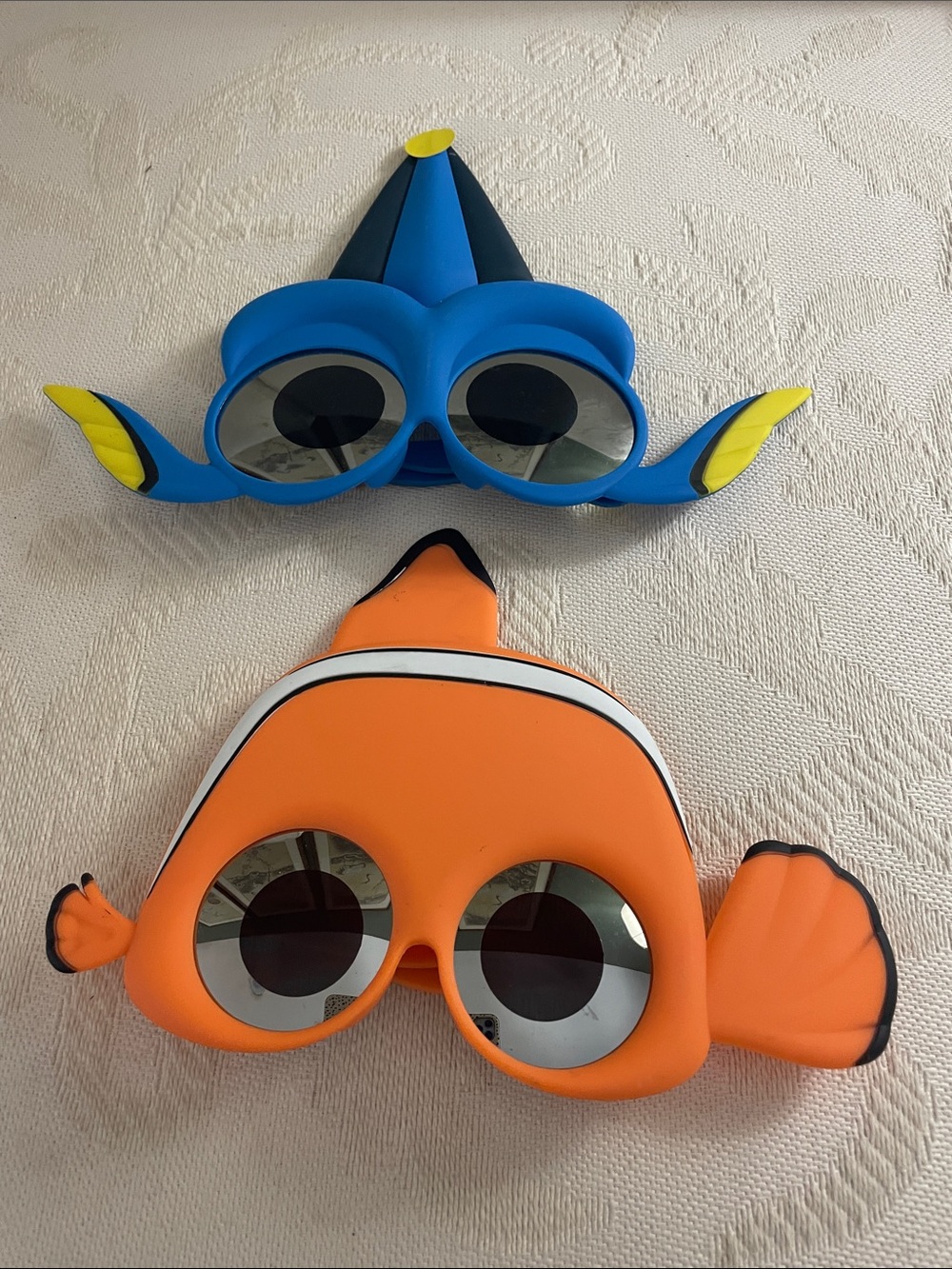 Disney Nemo and Dory costume glasses